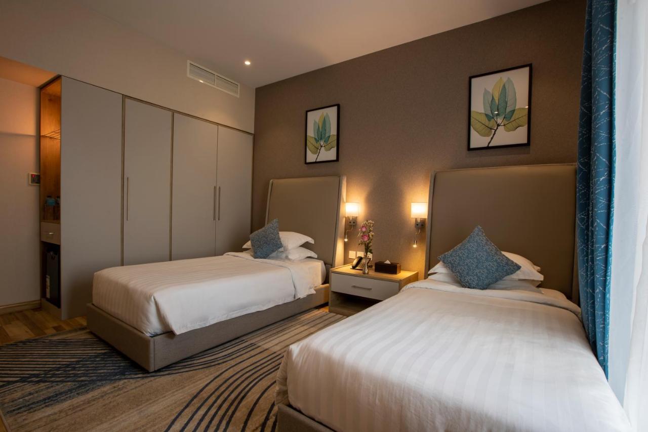 Apartamento Beata Garden Al Khobar Exterior foto